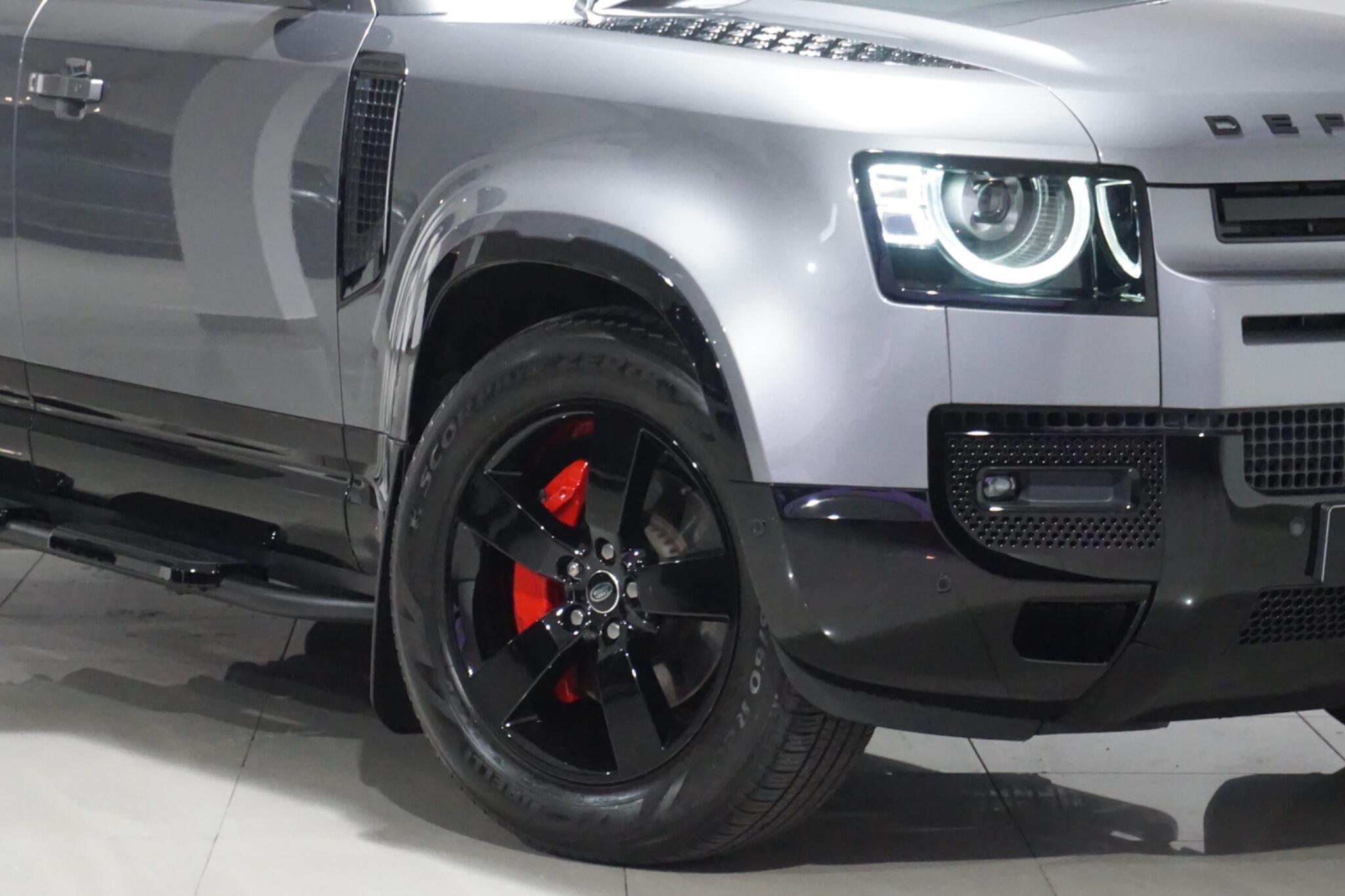 Land Rover Defender 110 2.0 P400e 15.4kWh X-Dynamic HSE SUV 5dr Petrol Plug-in Hybrid Auto 4WD Euro 6 (s/s) (404 ps)